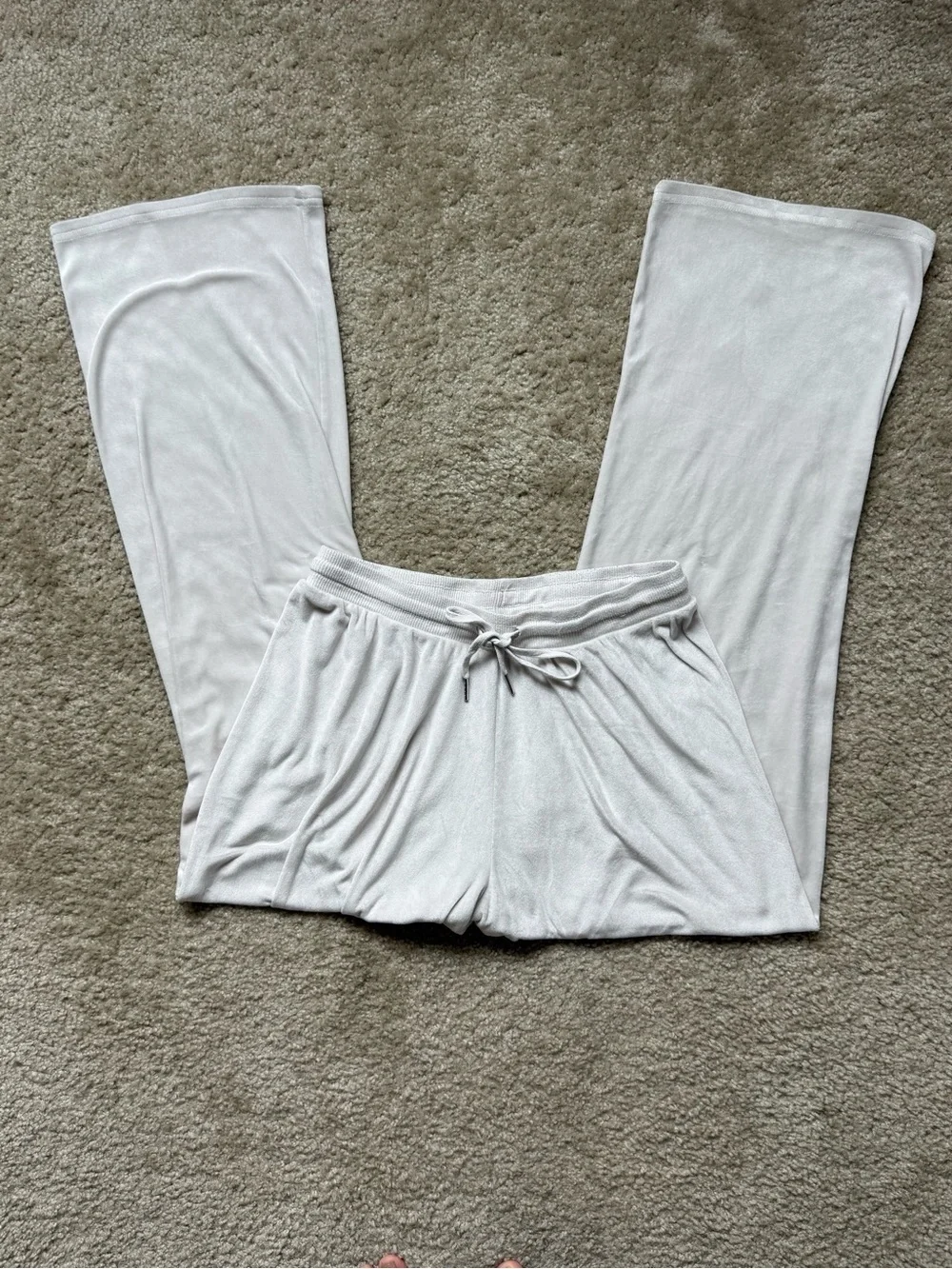 Juicy Couture soft white